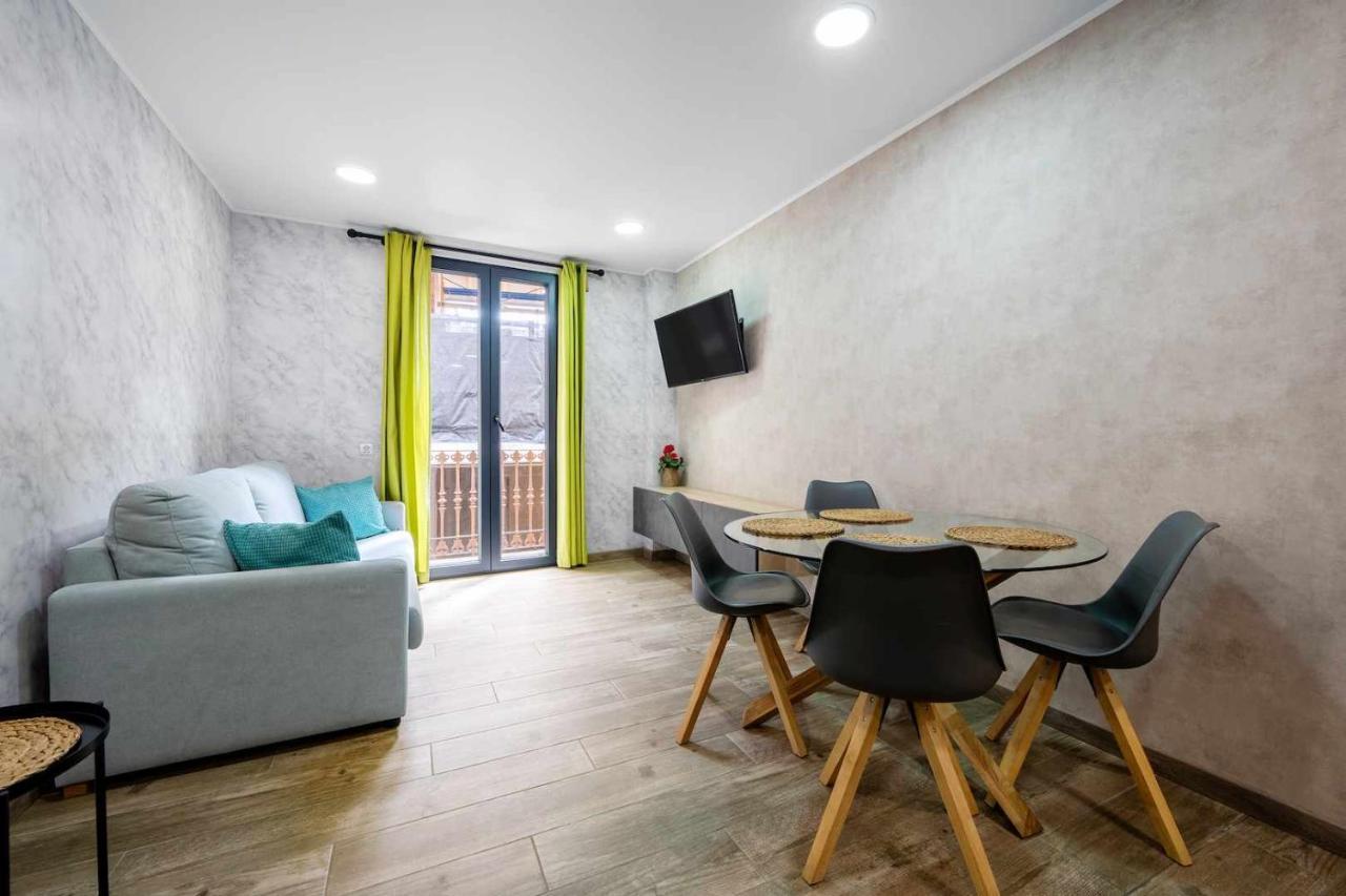Apartments Lilia Reus Chambre photo